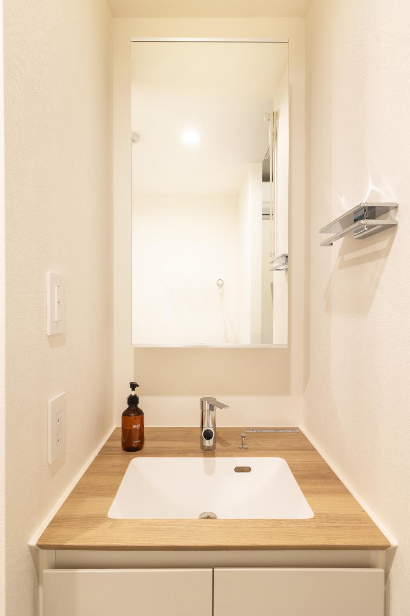 Dash Living Kagurazaka アパート